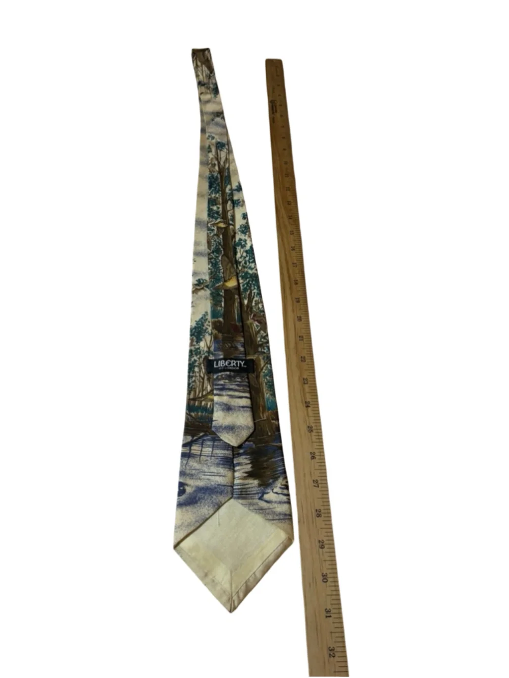 Liberty of London Vintage 100% Italian Silk Duck Hunting Scenic Novelty Tie